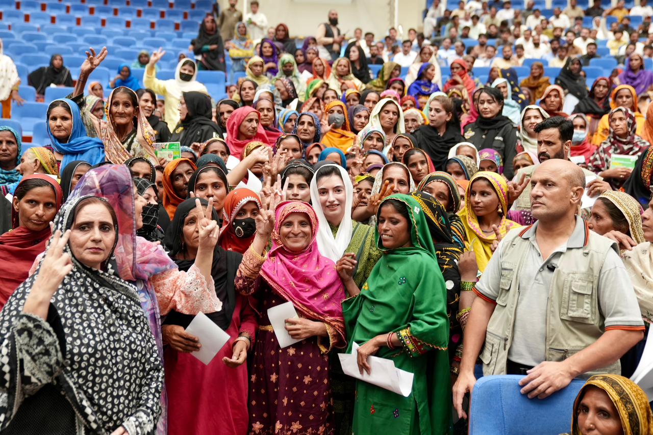 Voting Line